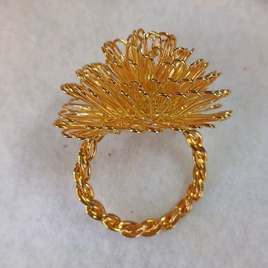 12 Gold Star Burst Metal Napkin Rings Dinner Table Braided Flower Napkin Holders