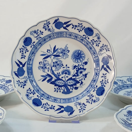 1- Hutschenreuther Blue Onion 8” Salad Plate Scalloped Rim