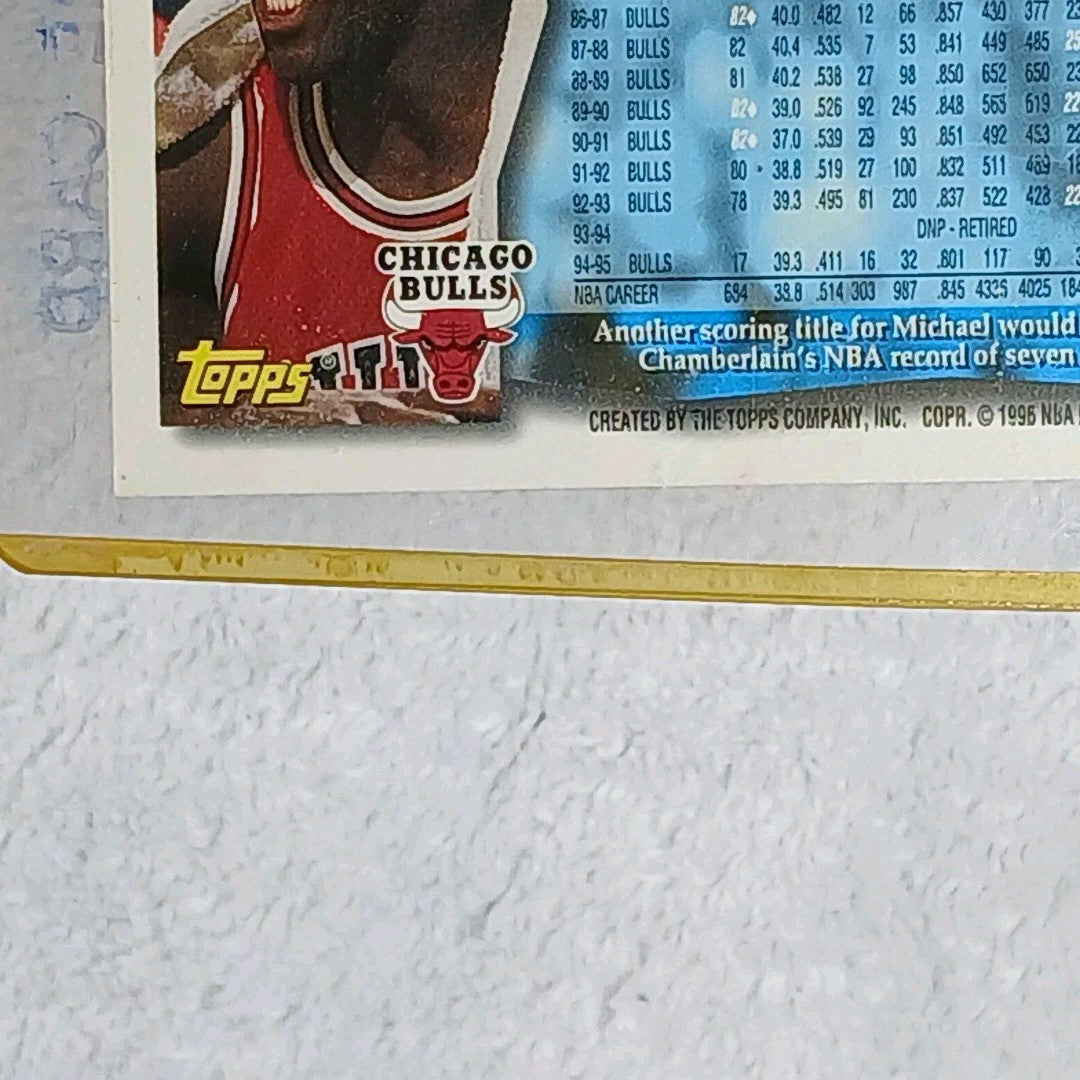 1995-96 Topps Michael Jordan #277 Chicago Bulls HOF NBA Guard